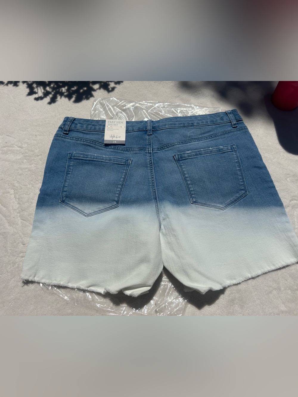 Style & Co. Ombre Dip-Dye Denim Jean Shorts in Blue and White size 14 NWT